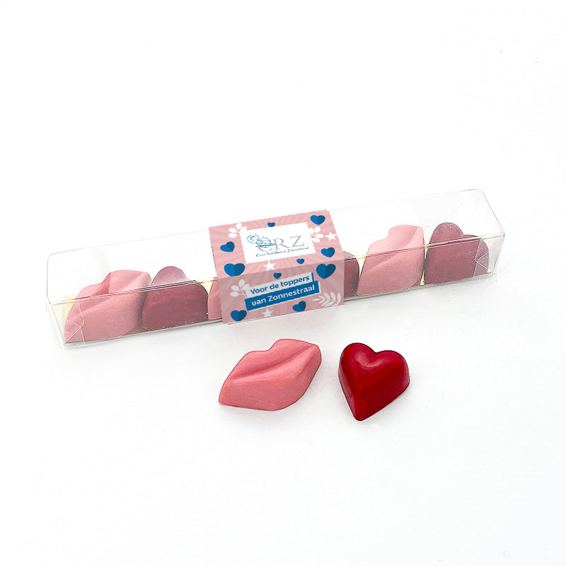 Chocolade 6 kusjes/hartjes personaliseren (85 gram)